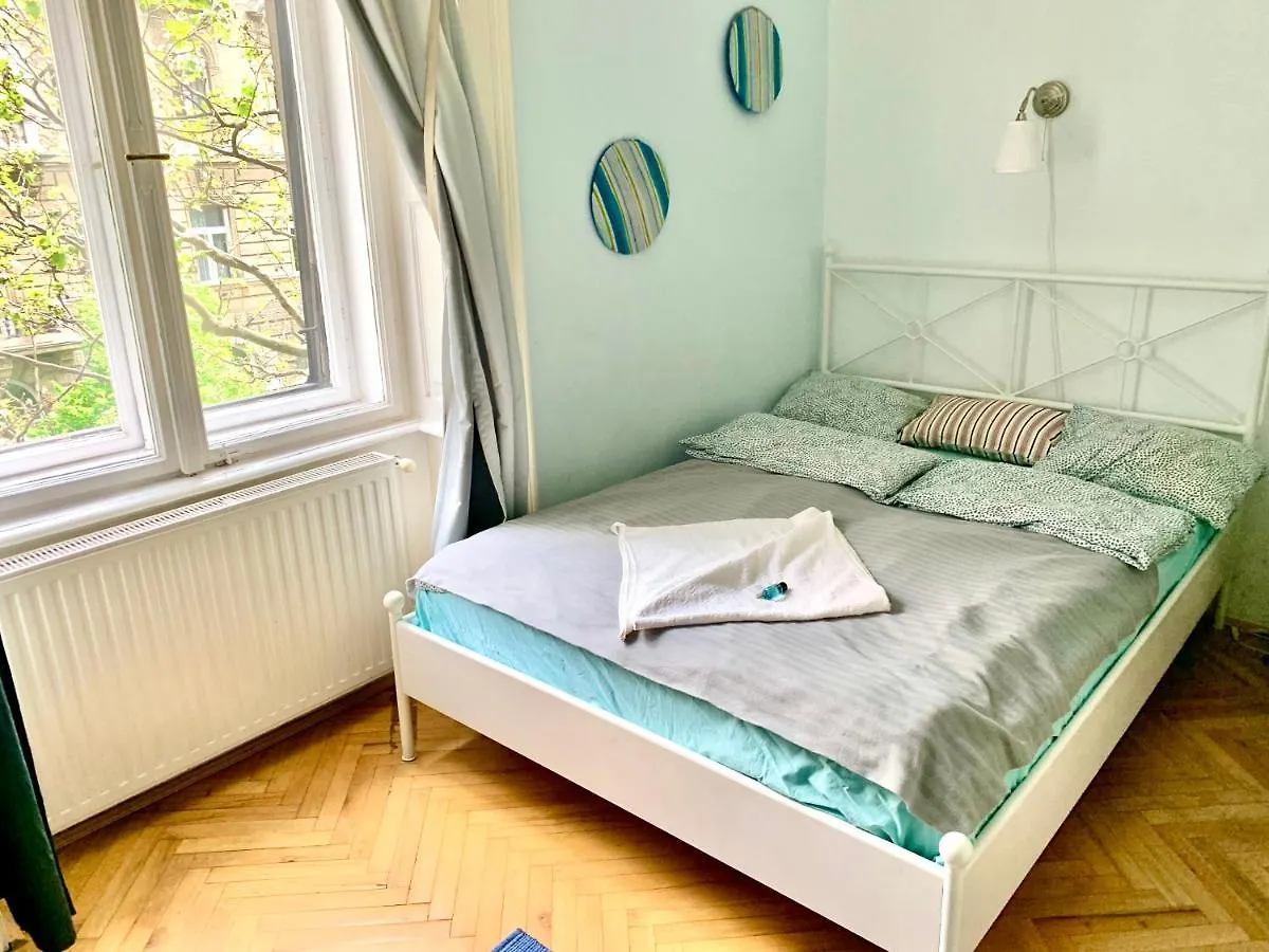 *** Gasthof Jazzy Vibes Parliament Rooms And Ensuites Budapest Ungarn