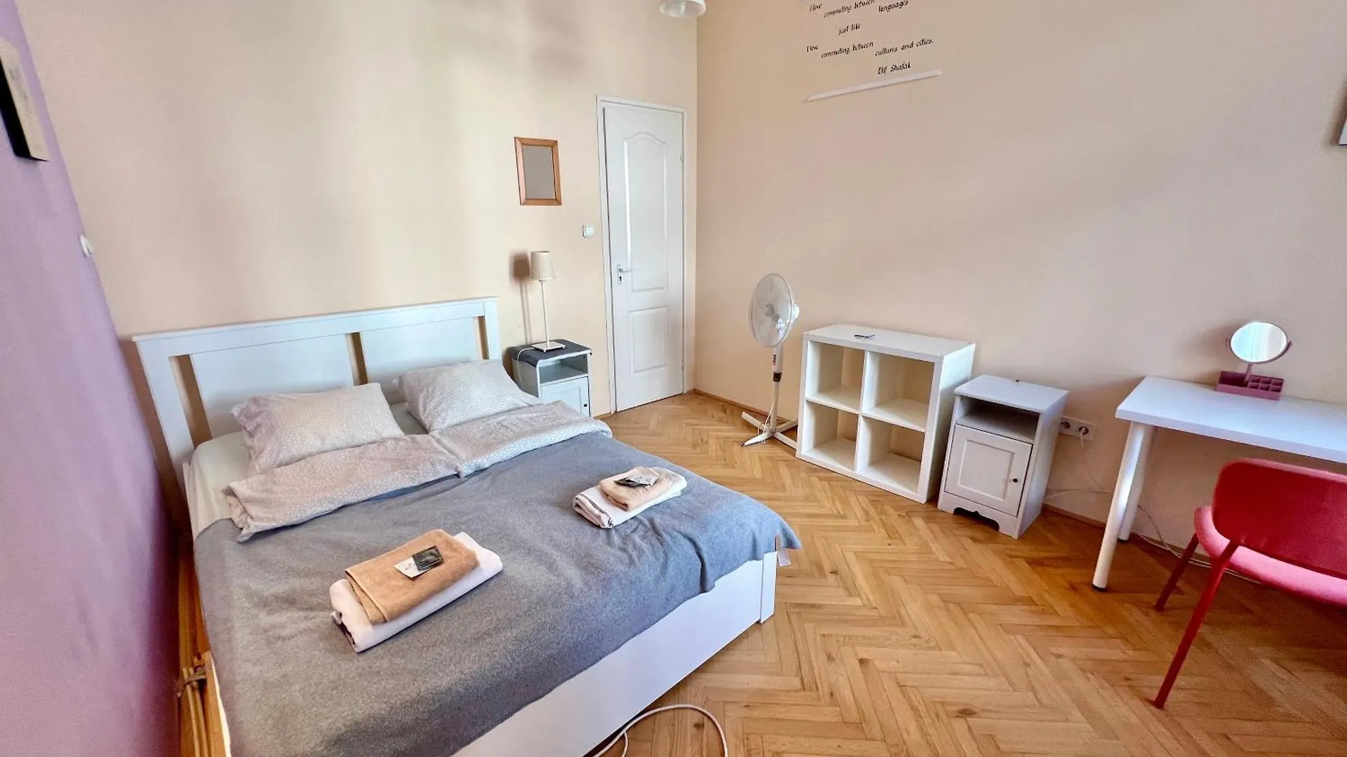 Jazzy Vibes Parliament Rooms And Ensuites Budapesta Ungaria