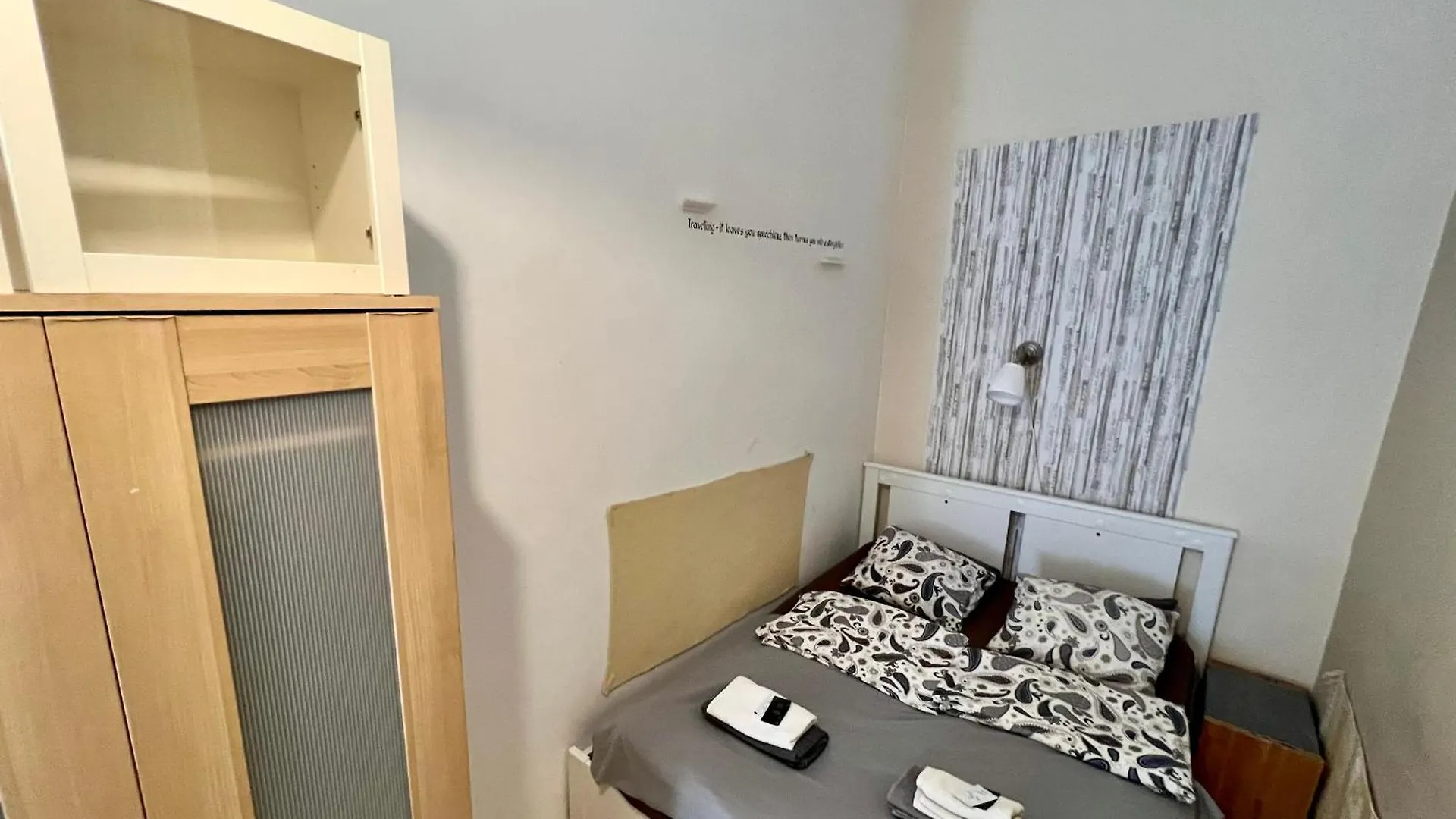 Jazzy Vibes Parliament Rooms And Ensuites location