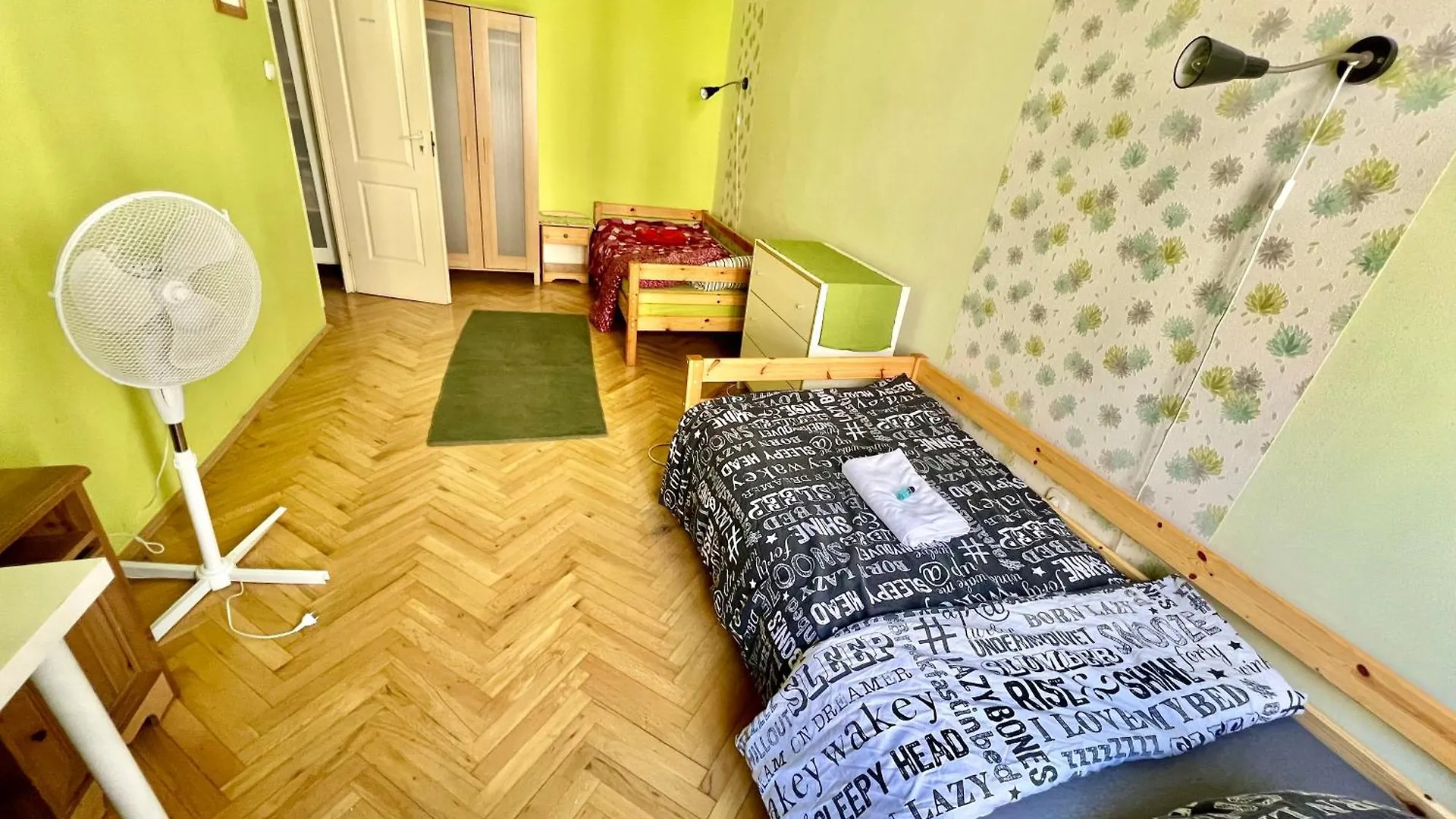 Jazzy Vibes Parliament Rooms And Ensuites Budapest