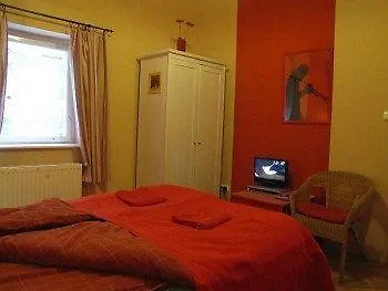 Jazzy Vibes Parliament Rooms And Ensuites Budapest Affittacamere