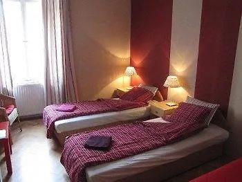 Jazzy Vibes Parliament Rooms And Ensuites Budapest Affittacamere